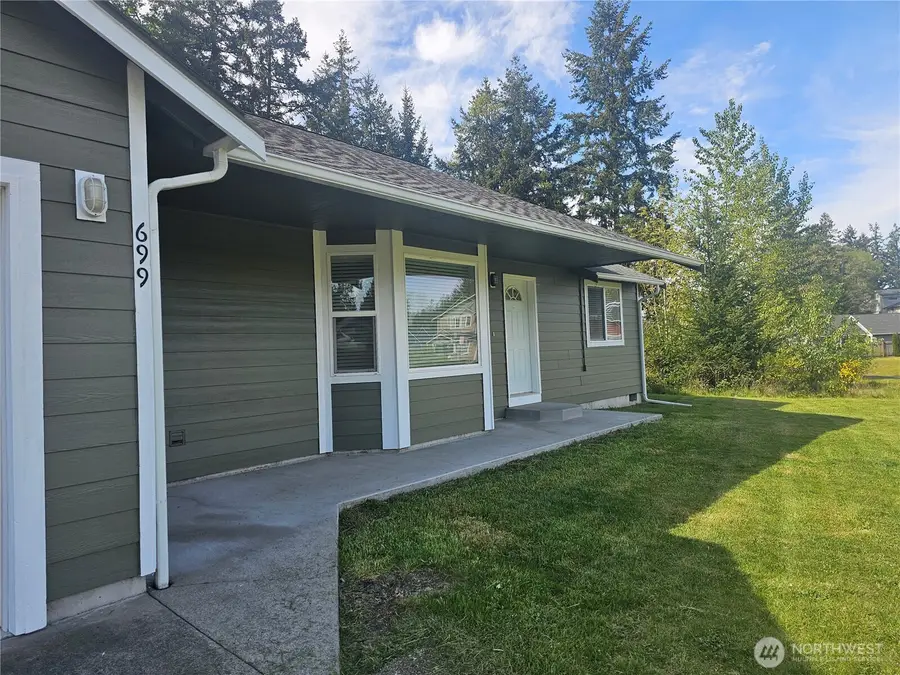 699 Myers Street Se, Rainier, WA 98576 - #3