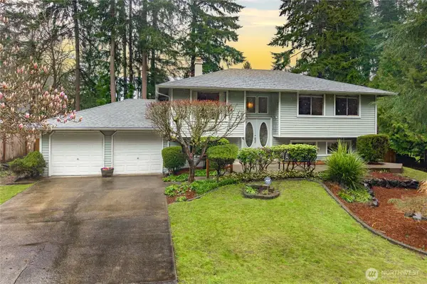 6811 40th Street Ct Nw, Gig Harbor, WA 98335
