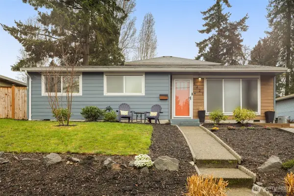 9427 8th Avenue Sw #1, Seattle, WA 98106