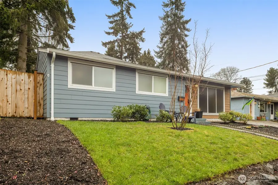 9427 8th Avenue Sw #1, Seattle, WA 98106 - #2