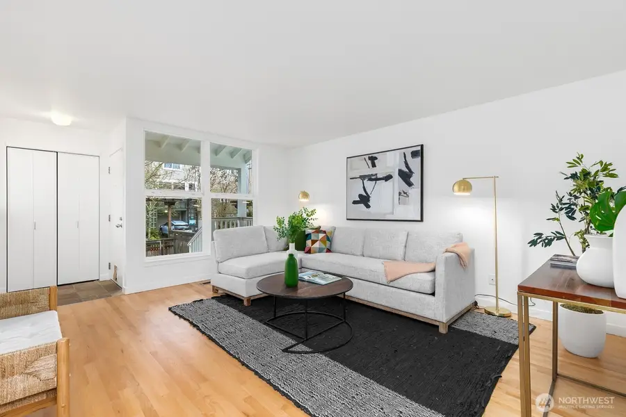 6726 35th Place S, Seattle, WA 98118 - #3