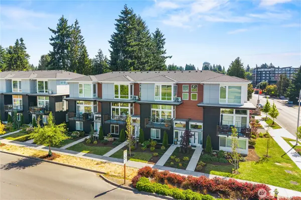 1208 Harrington Avenue Ne, Renton, WA 98056