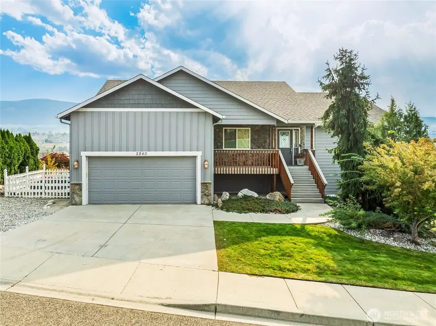 2840 Akamai Way, East Wenatchee, WA 98802 - #2