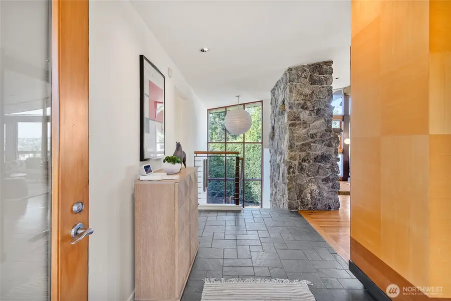 12857 Se 45th Pl, Bellevue, WA 98006 - #2