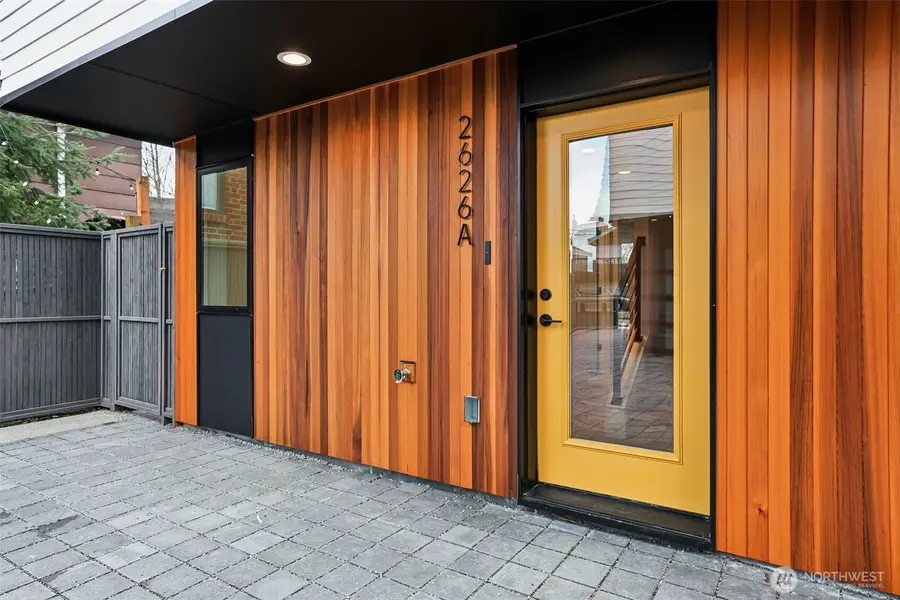 2626 58th Avenue Sw, Seattle, WA 98116 - #3