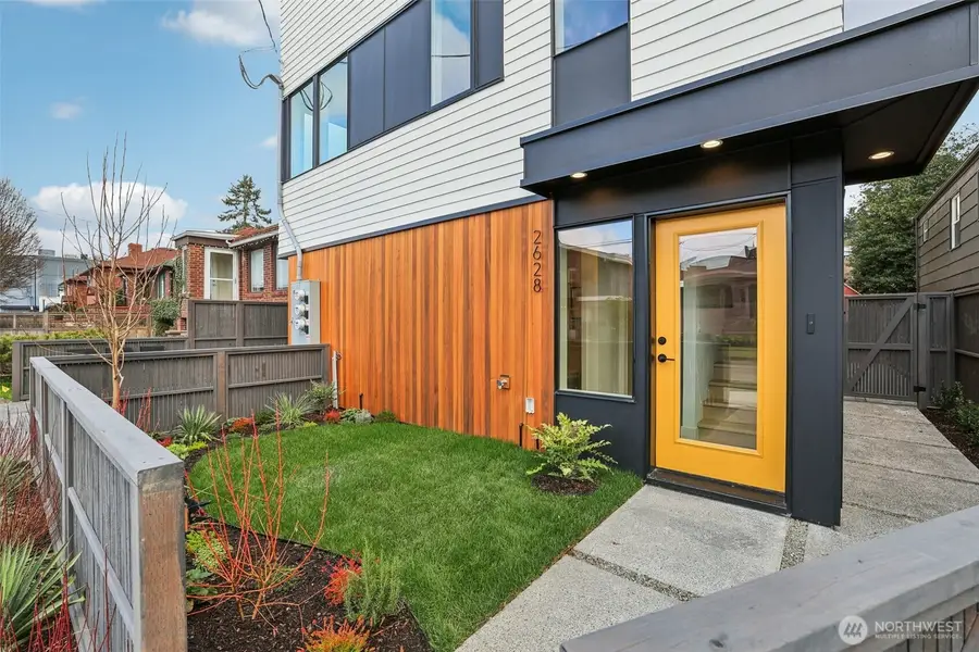 2628 58th Avenue Sw, Seattle, WA 98116 - #2