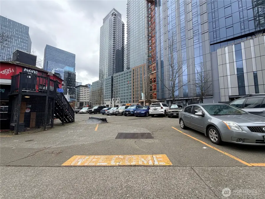 2404 7th Avenue #1-2, Seattle, WA 98121 - #3