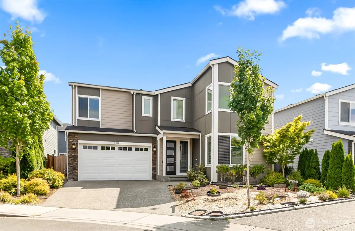 8312 8th Place Se, Lake Stevens, WA 98258 - #1