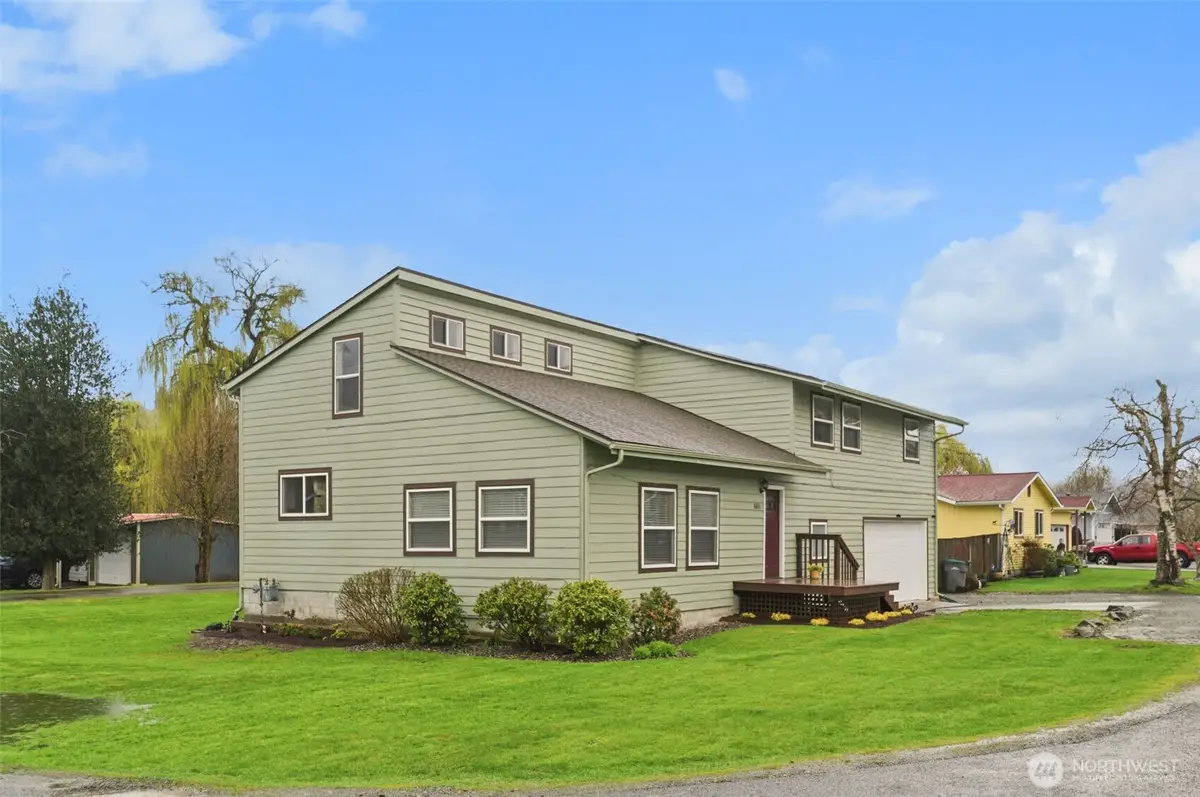 601 Celery Avenue, Algona, WA 98001 - #1