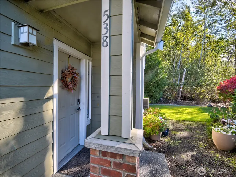 538 241st Lane Se, Sammamish, WA 98074 - #2