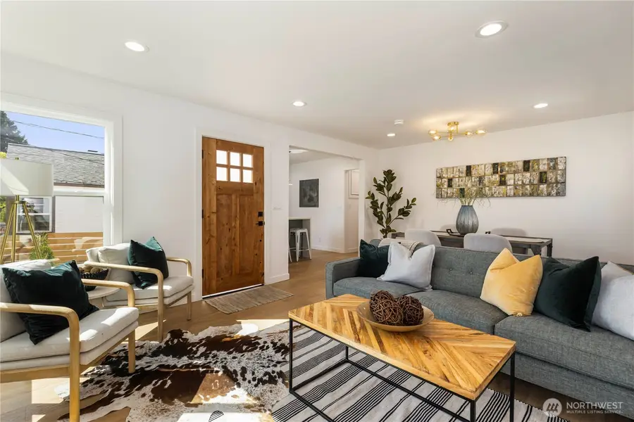 828 NE 95th Street, Seattle, WA 98115 - #3