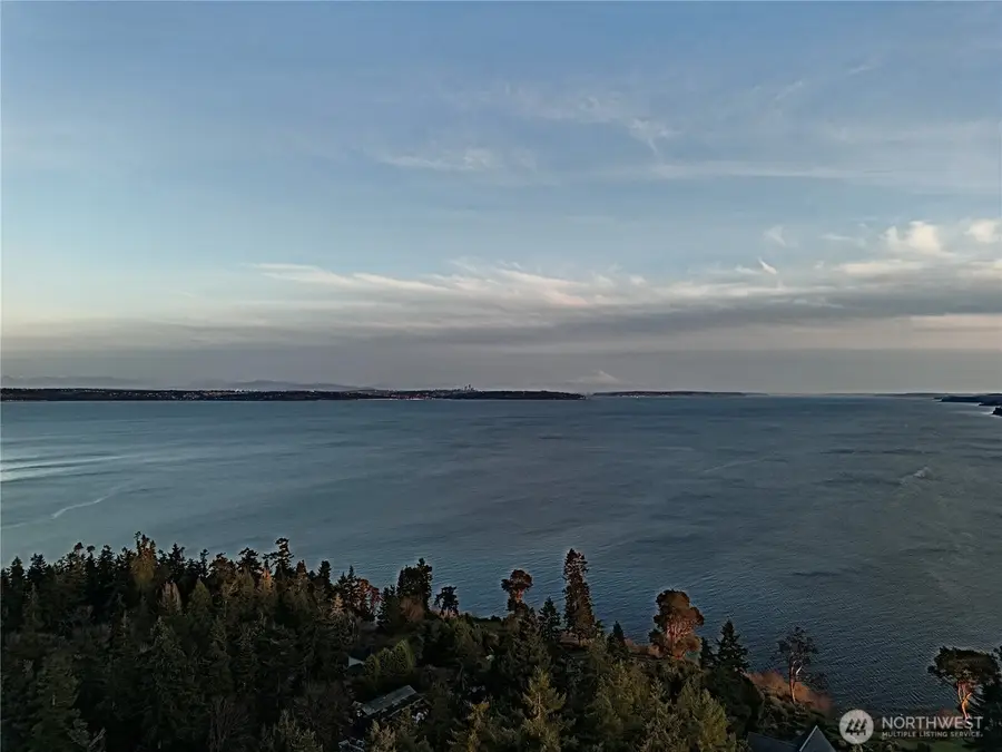 10278 NE Shore Drive, Indianola, WA 98342 - #2