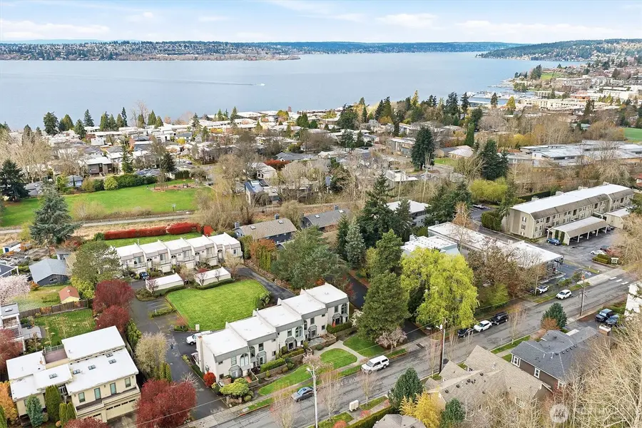 6527 106th Avenue Ne, Kirkland, WA 98033 - #2