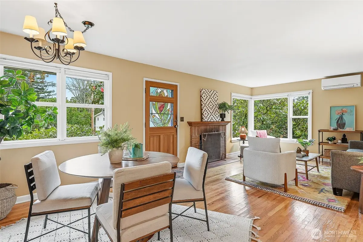 11249 Fremont Avenue N, Seattle, WA 98133 - #1