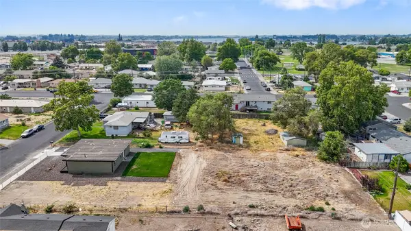 721 S Winona Street #1, Moses Lake, WA 98837