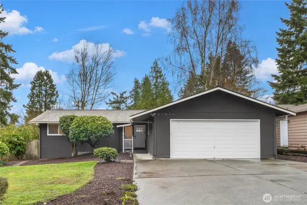 12025 NE 136th Place, Kirkland, WA 98034