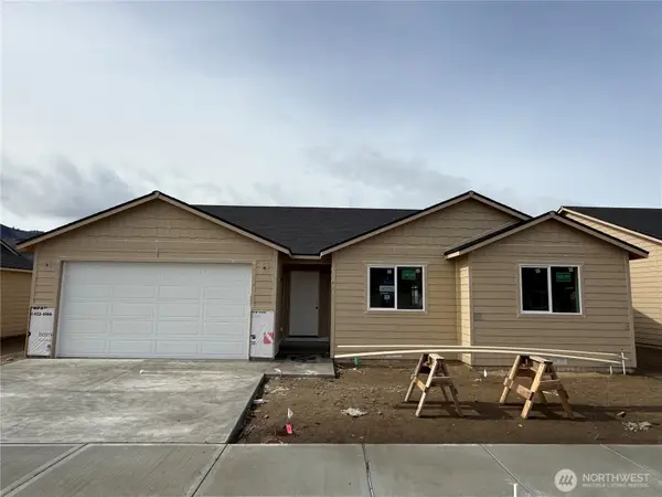 154 Salmon Drive, Wenatchee, WA 98801
