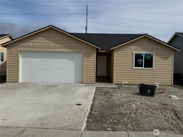 2476 Noah Street Se, East Wenatchee, WA 98802