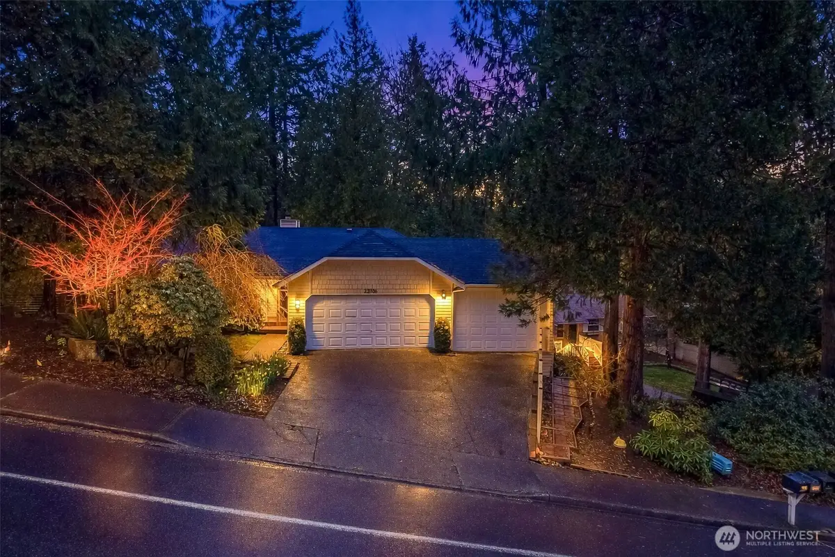 22706 NE 12th Place, Sammamish, WA 98074 - #1