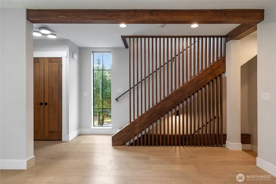 10715 2nd Avenue Nw, Seattle, WA 98177 - #3