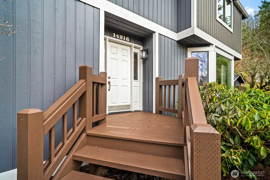 14216 SE 51st Street, Bellevue, WA 98006 - #2