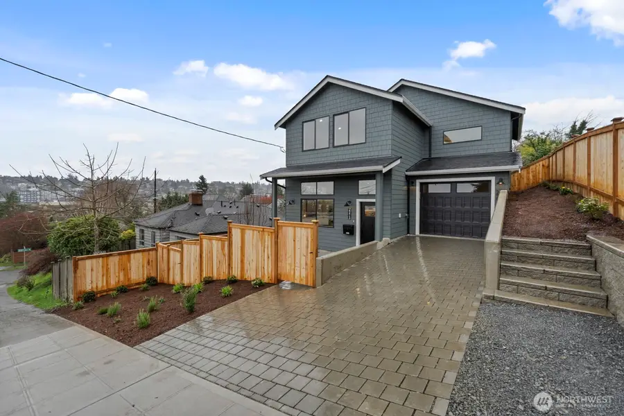 2213 W Bertona Street, Seattle, WA 98199 - #3