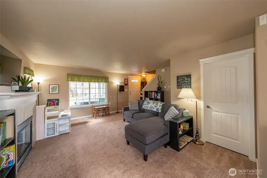 9236 Carys Street Se, Yelm, WA 98597 - #3