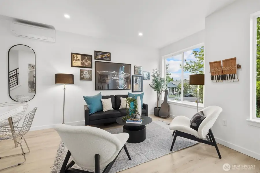 6604 Carleton Avenue S, Seattle, WA 98108 - #3