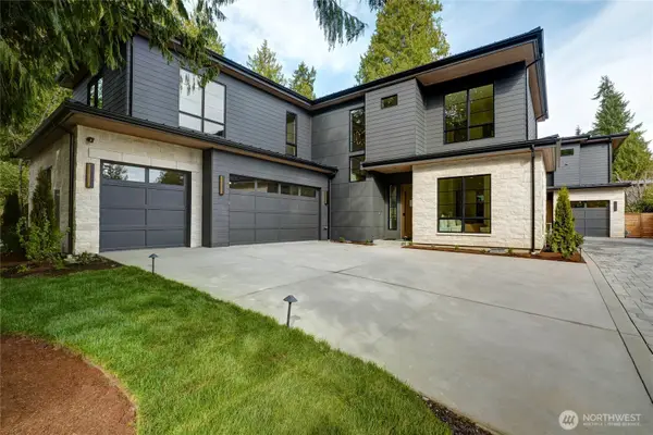 11428 108th Avenue Ne #A, Kirkland, WA 98033