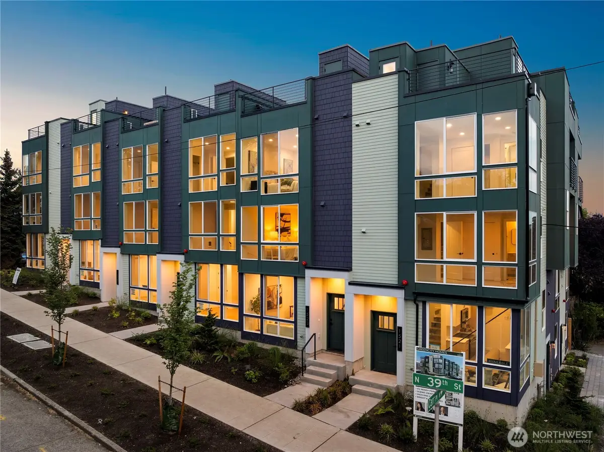 3852 Carr Place N, Seattle, WA 98103 - #1