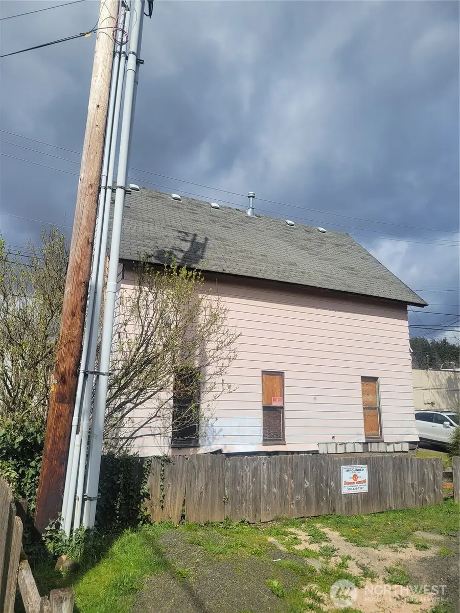218 S 2nd Street, Shelton, WA 98584 - #3