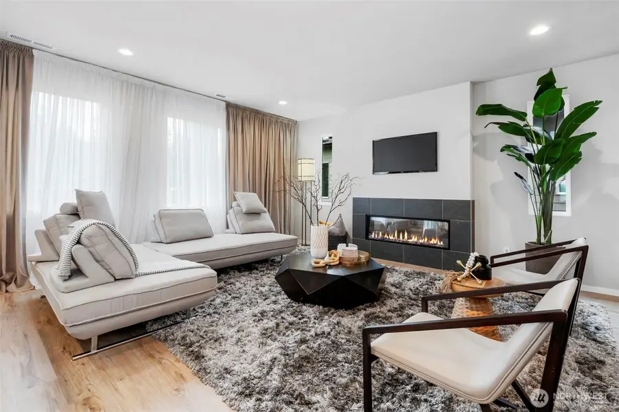 113802 Brookdale Lane E #102, Tacoma, WA 98445 - #2