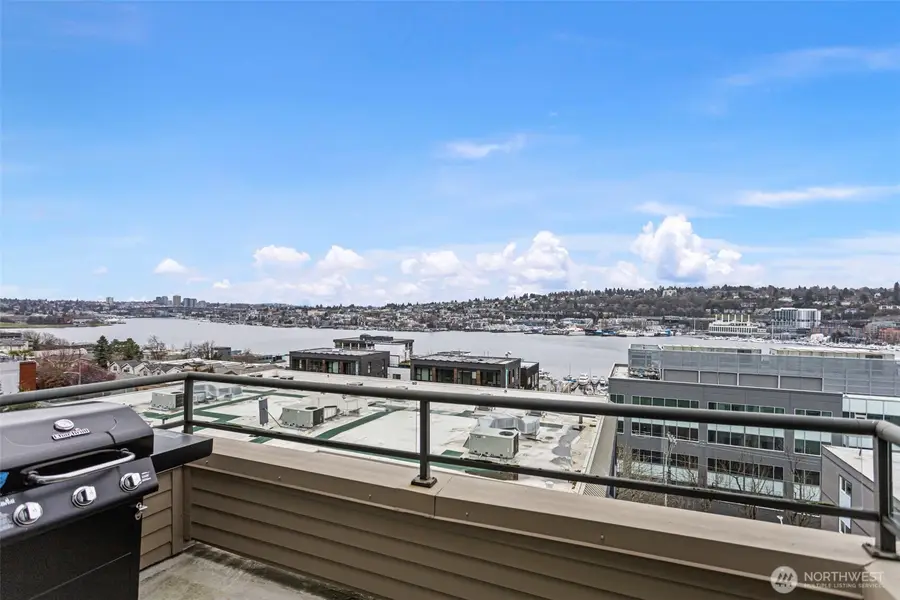 1504 Aurora Ave N #504, Seattle, WA 98109 - #2