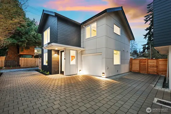 3214 47th Avenue Sw, Seattle, WA 98116