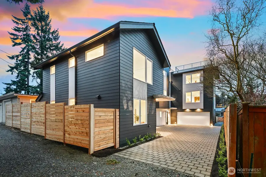 3214 47th Avenue Sw, Seattle, WA 98116 - #2