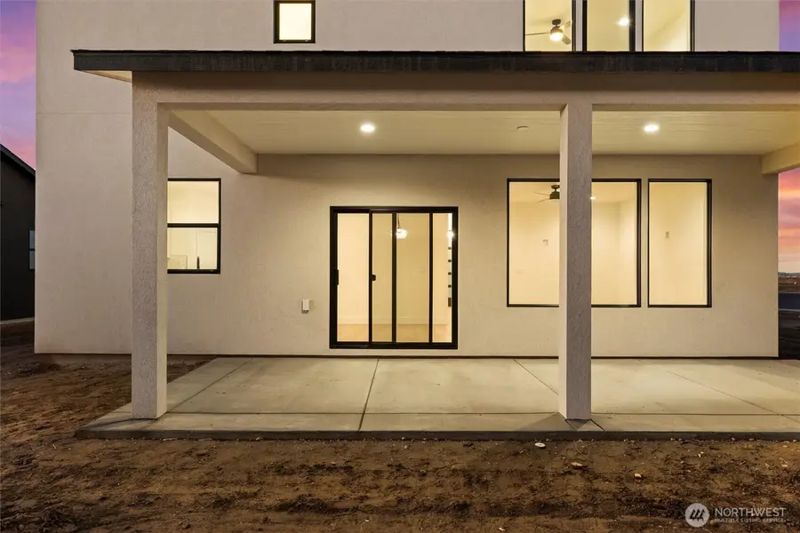 744 N Widgeon Street, Moses Lake, WA 98837 - #2