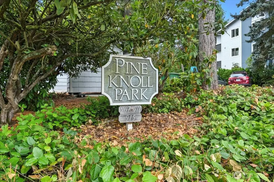 915 N 163rd Street #C17, Shoreline, WA 98133 - #2