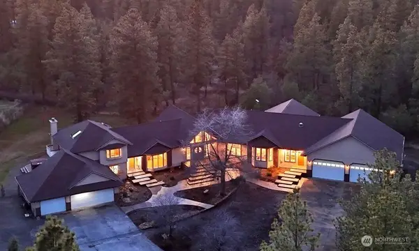 12912 E Gibbs Road, Mica, WA 99023