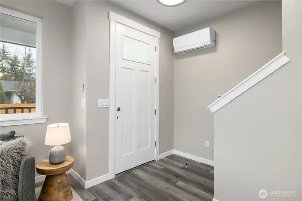 1515 N Waugh Road #B, Mount Vernon, WA 98273