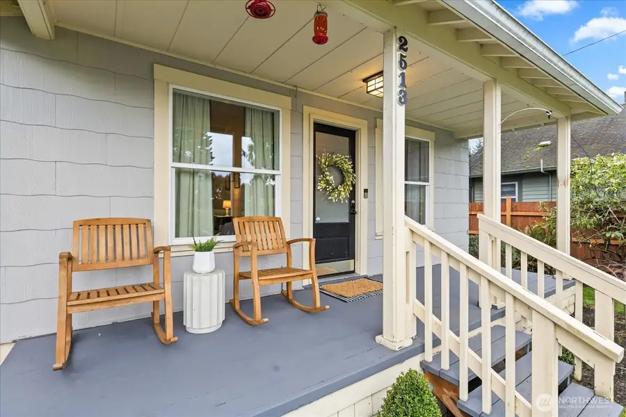 2513 Cleveland Avenue, Everett, WA 98201 - #3