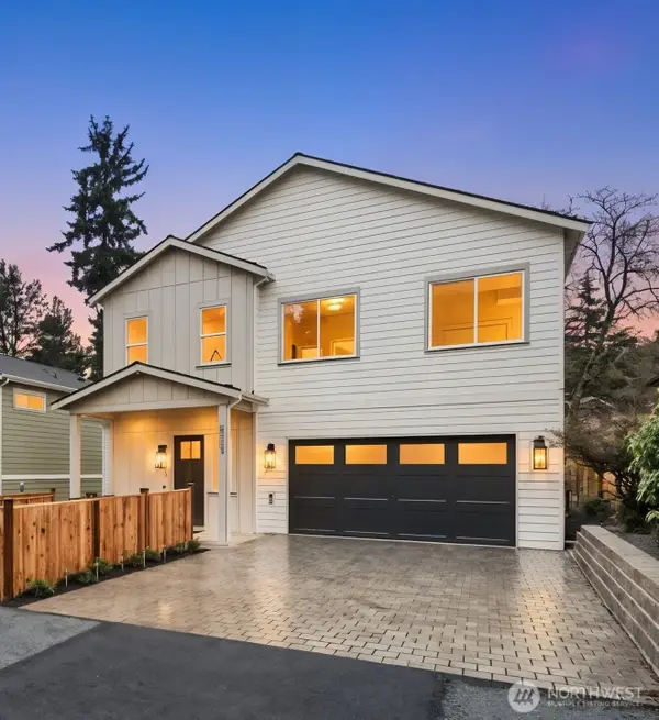 8838 28th Avenue Nw, Seattle, WA 98117