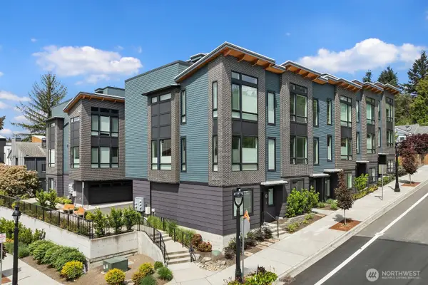 18513 104th Avenue Ne #D(4), Bothell, WA 98011