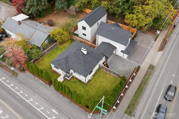 2356 N 130th Street, Seattle, WA 98133