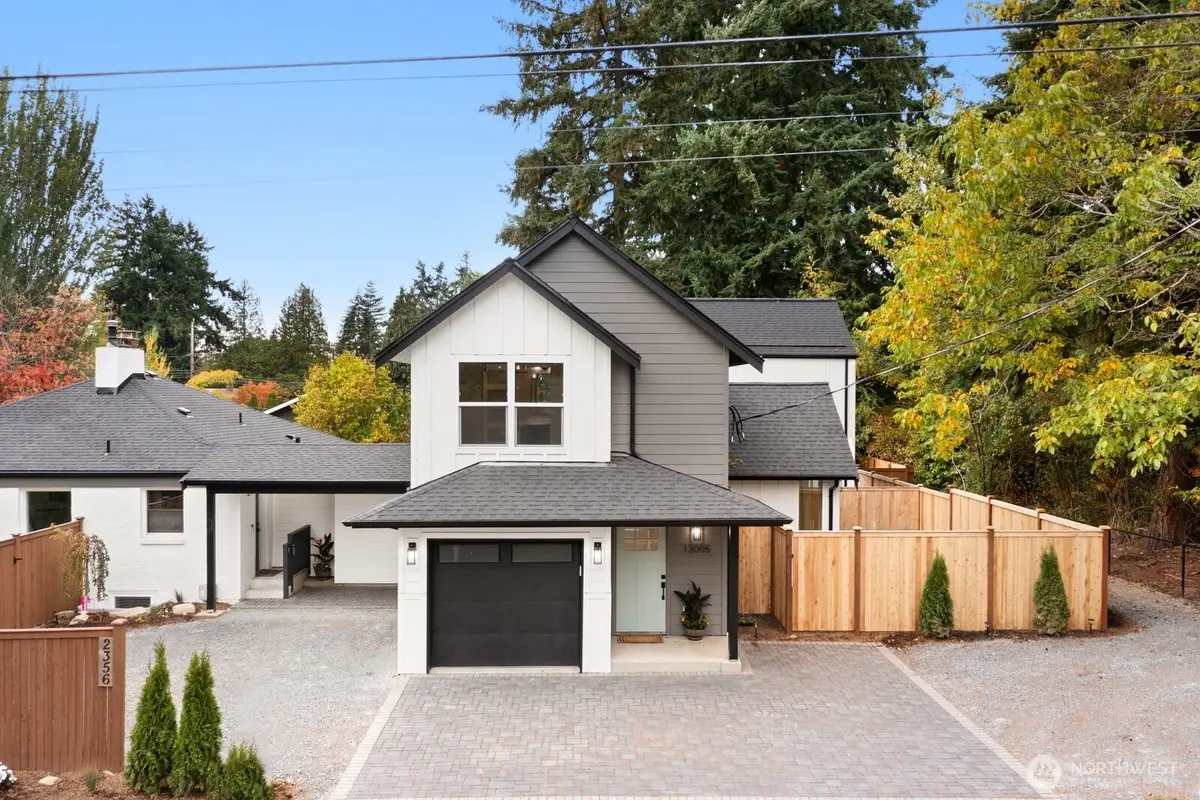 13005 1st Avenue Ne, Seattle, WA 98125 - #1