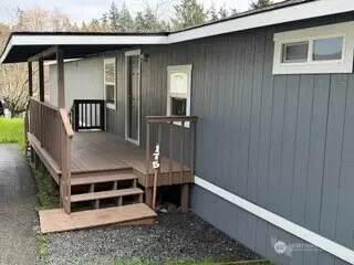 175 Camelot Drive #175, Bremerton, WA 98311