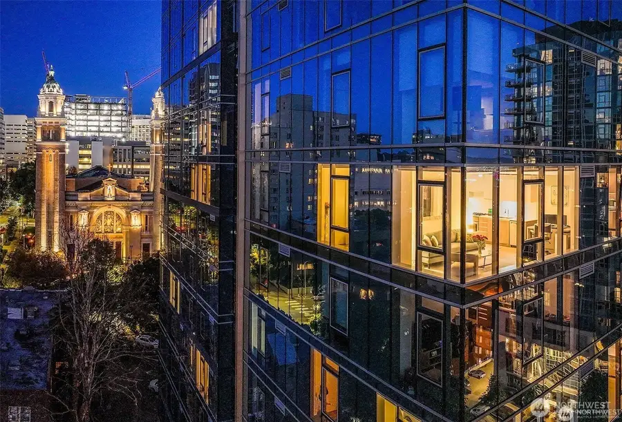 800 Columbia Street #1801, Seattle, WA 98104 - #2