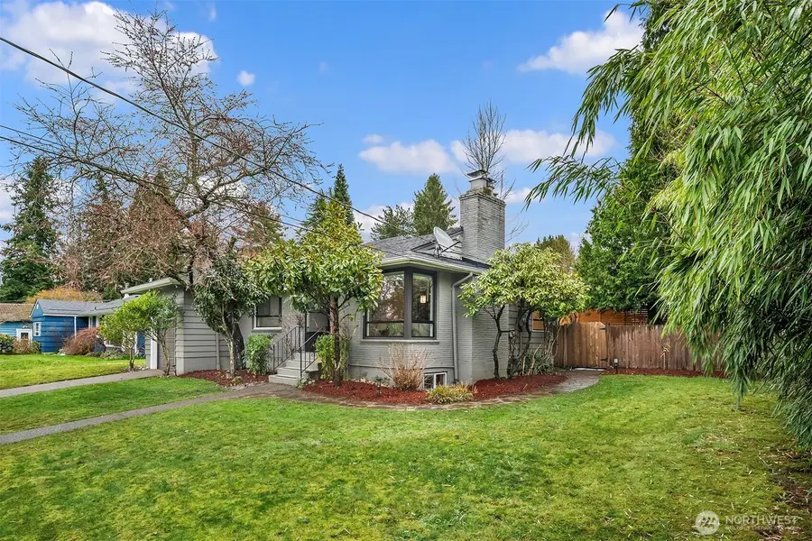 11340 Alton Avenue Ne, Seattle, WA 98125 - #2