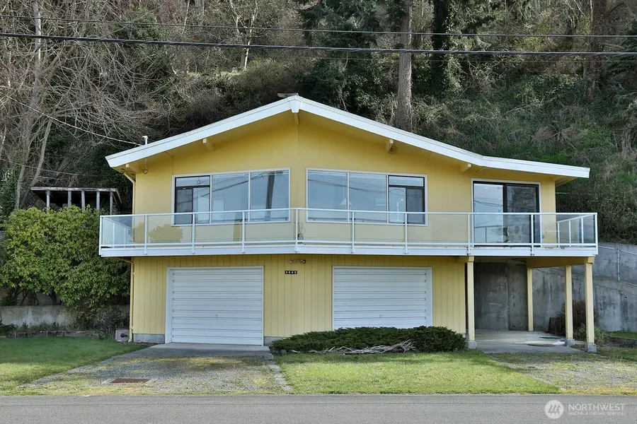 3545 Shell Street, Greenbank, WA 98253 - #2