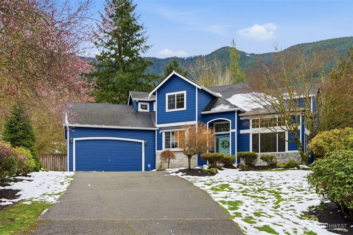 1425 SW 13th Place, North Bend, WA 98045 - #1