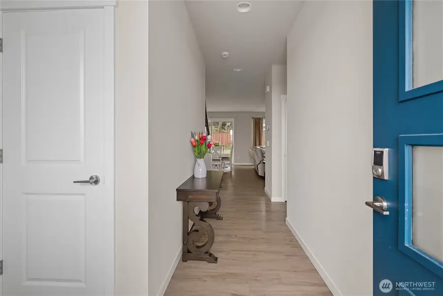 2120 SW Putnam Drive, Oak Harbor, WA 98277 - #3